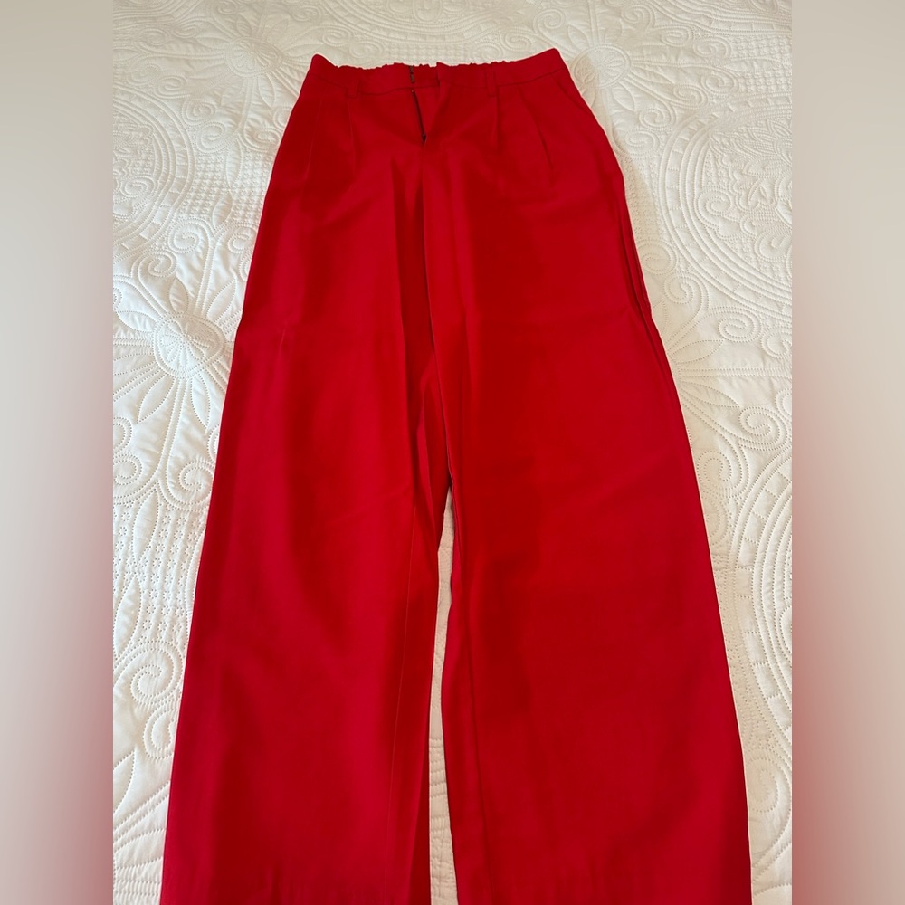 Red Pant